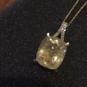 10K YG Quartz  Diamond Accent